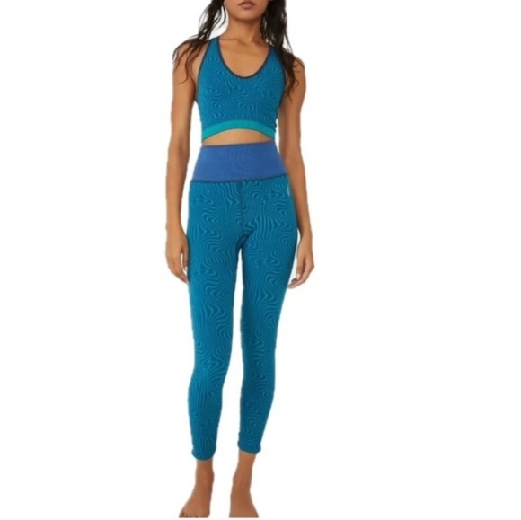 Free People Free Throw Jacquard Leggings FP Movement Small - Picture 5 of 11